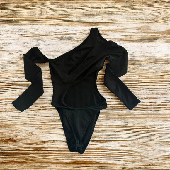 SHEIN Tops - Shein Black Long Sleeve Bodysuit with Side Cutout - Size XS